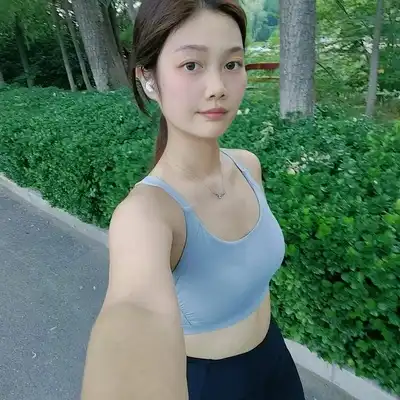 邹怡坤
